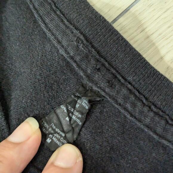 Nirvana graphic print size medium black t shirt from 2013 - Picture 5 of 5